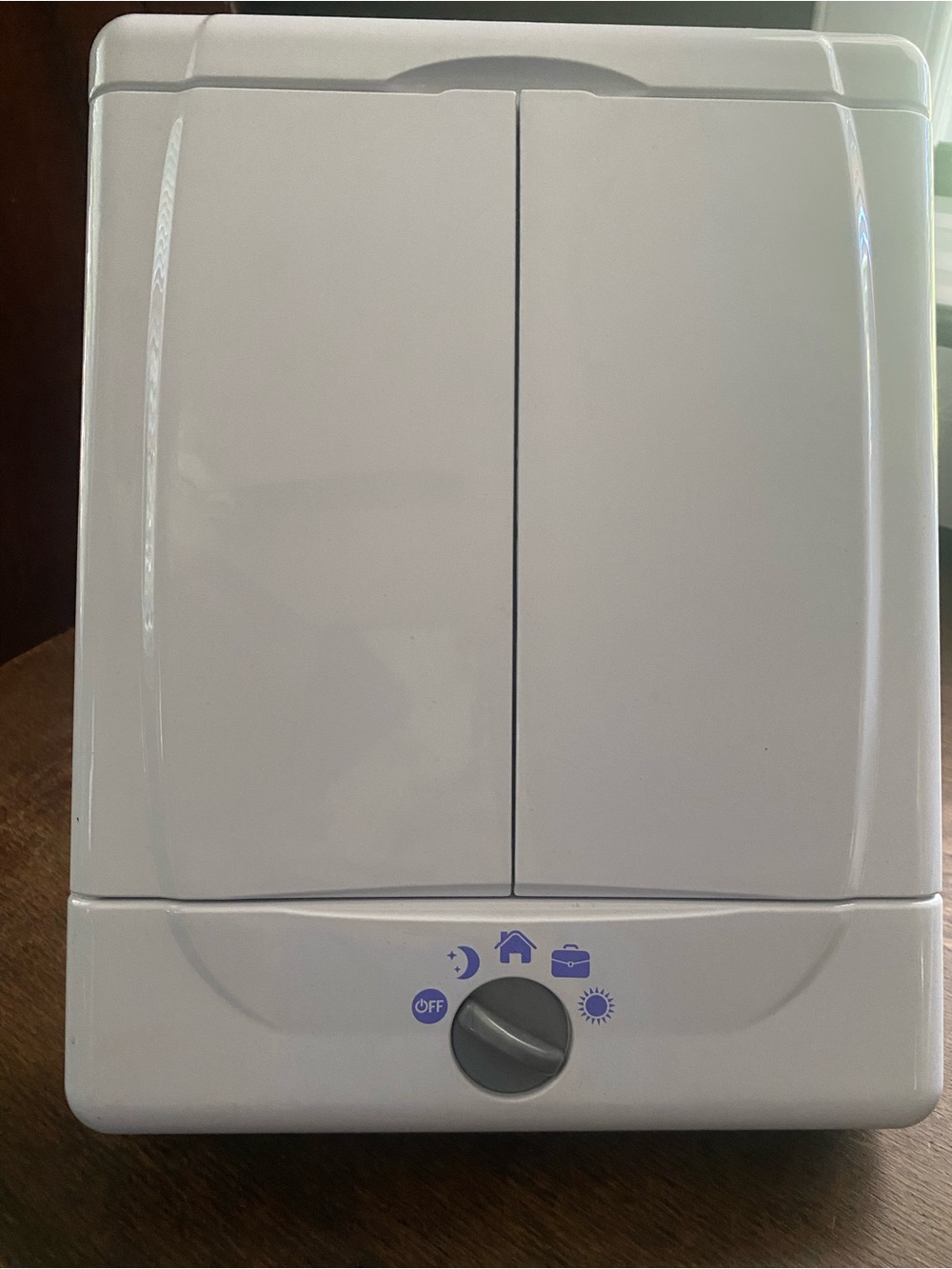 Compact White Makeup Storage Cabinet with Adjustable Dial